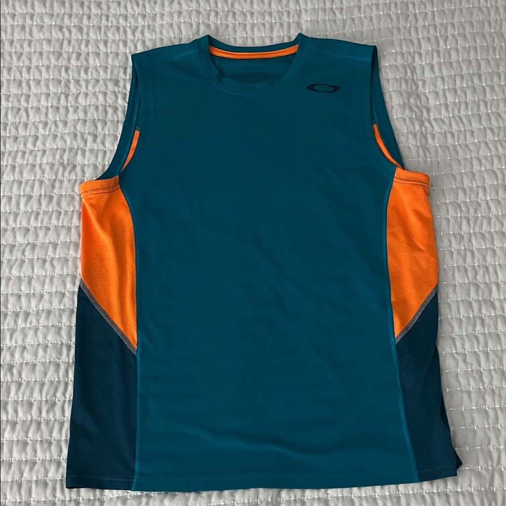 Oakley Teal and Orange Sleeveless Athletic Top